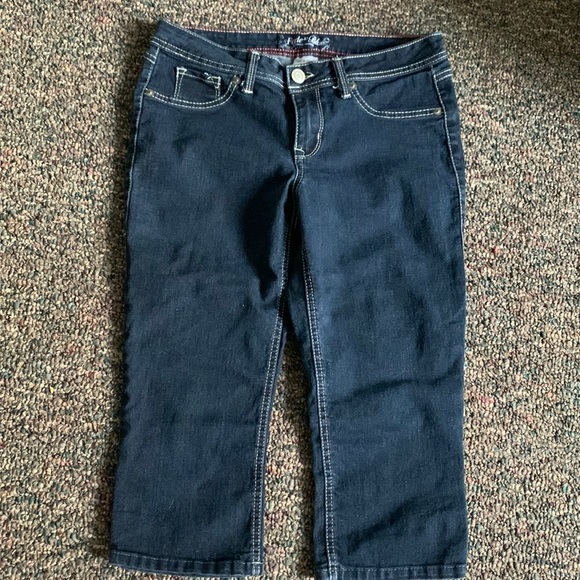 Fade to Blue 8P capris - Picture 1 of 5